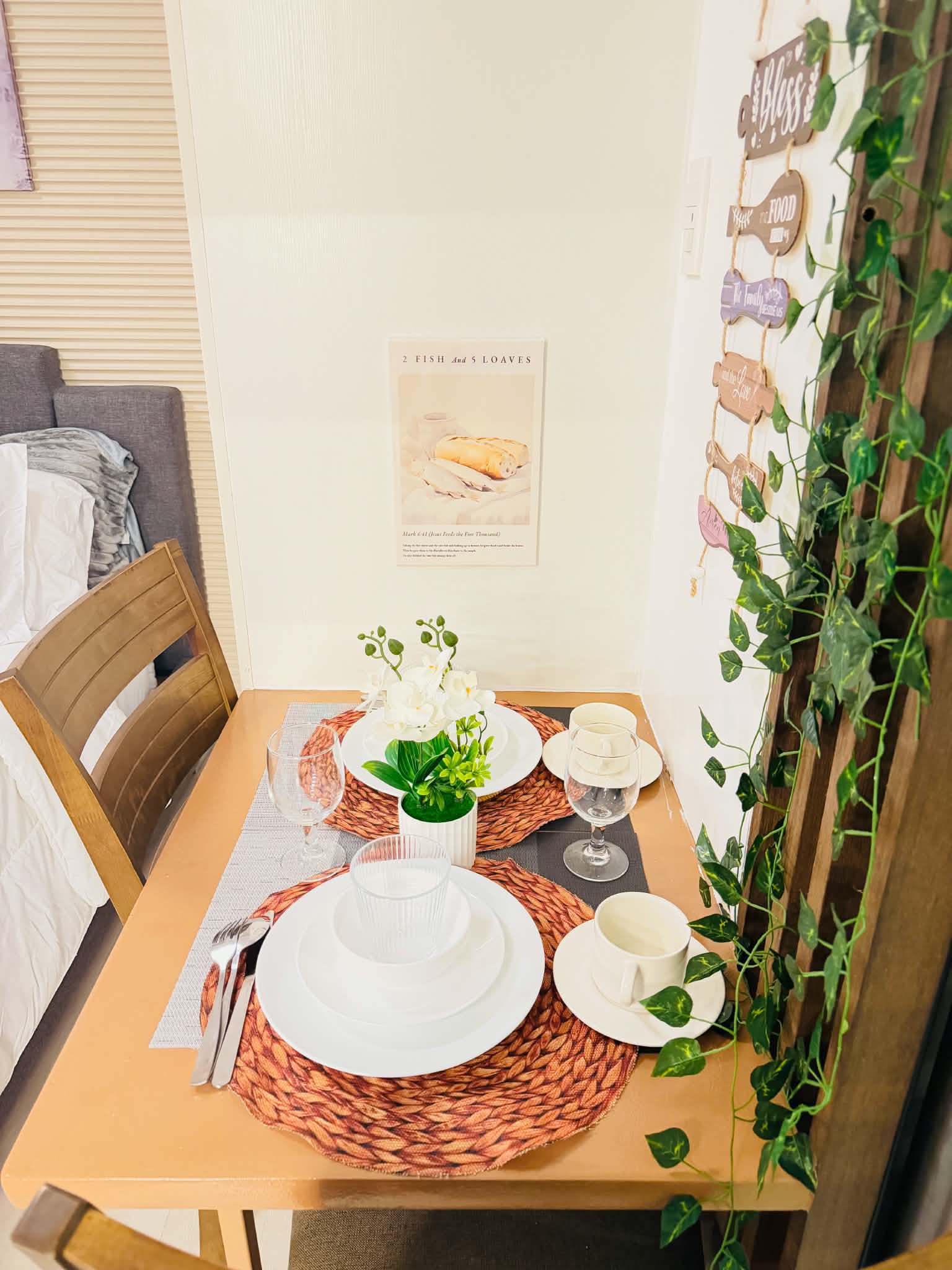 Dining Table View